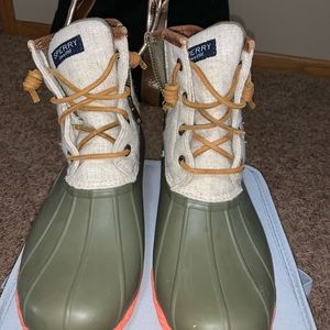 Sperry women’s duck/rain boots
